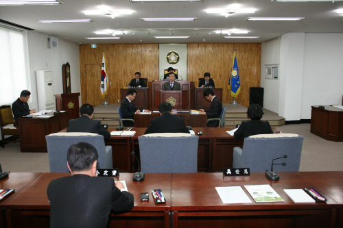 제177회 양양군의회 임시회 개회