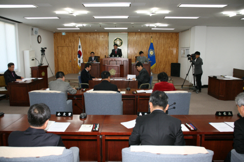 제185회 양양군의회 정례회 개회
