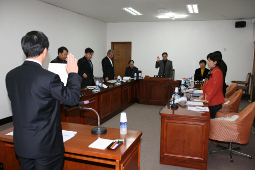 행정사무감사특별위원회