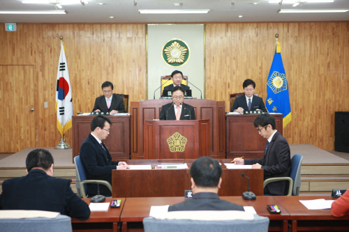 제187회 양양군의회 임시회 개회