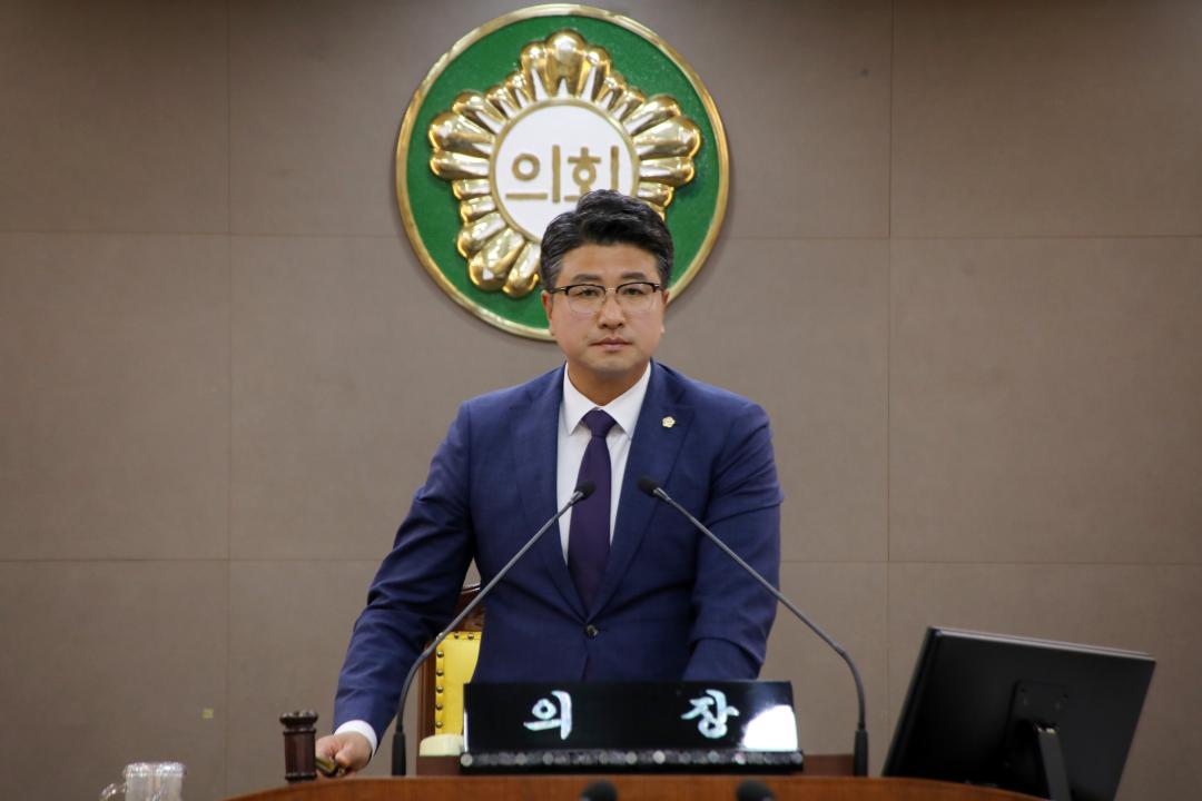 '제288회 양양군의회 정례회 제3차 본회의(군정질문)' 게시글의 사진(2) '2025-06-24 제288회 양양군의회 정례회 제3차 본회의(본회의장) (9).jpg'