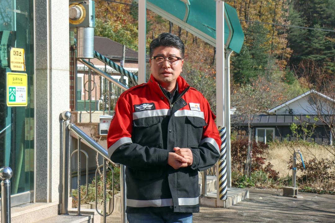 '2025년 소각산불 없는 녹색마을 현판식' 게시글의 사진(2) '2025-11-13 2025년 소각산불 없는 녹색마을 현판식(서선리마을회관) (2) 복사.jpg'