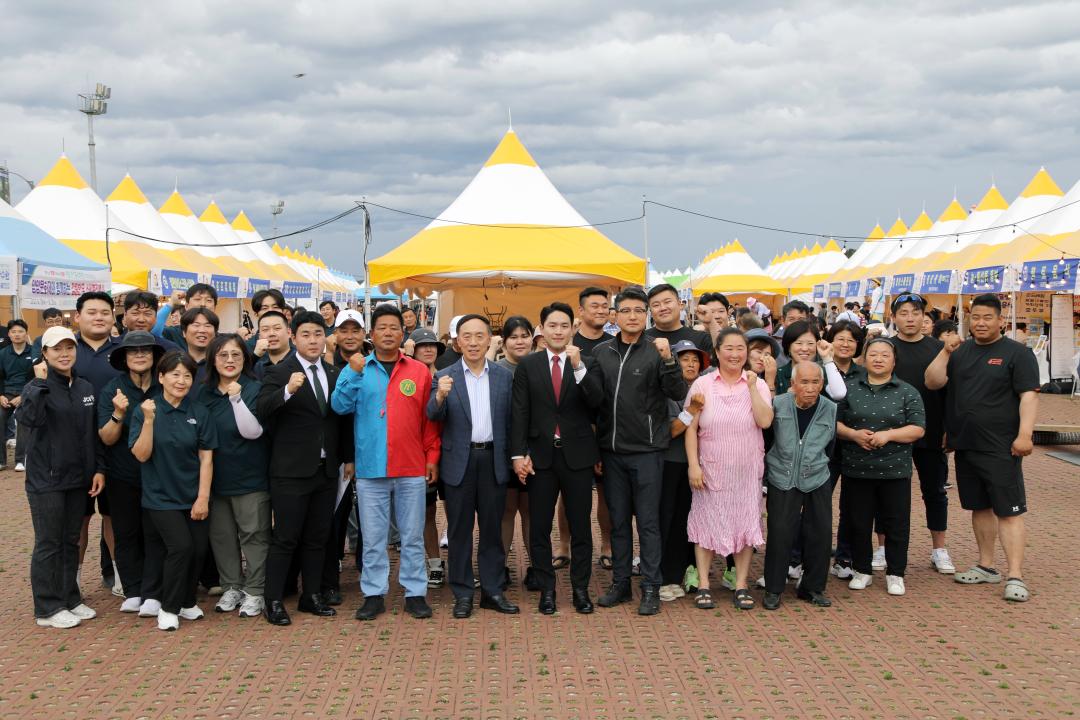 '제47회 양양문화제 씨름대회' 게시글의 사진(2) '2025-06-20 제47회 양양문화제 씨름대회(남대천 수변공원 씨름장) (5).jpg'