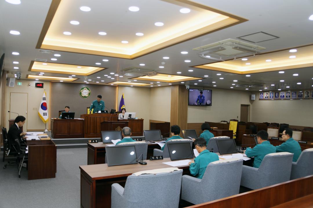 '제289회 양양군의회 임시회 제1차 본회의' 게시글의 사진(4) '2025-08-25 제289회 양양군의회 임시회 (7).jpg'