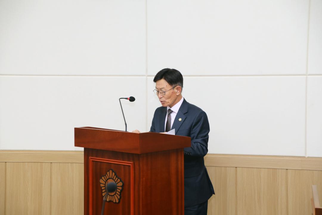 '제292회 임시회 조례심사특별위원회 제1차 위원회' 게시글의 사진(4) '2025-10-27 제292회 임시회 조례심사특별위원회 제1차 위원회(소회의실) (42) 복사.jpg'