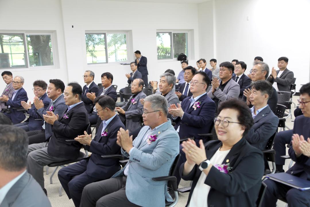 '한국수산자원공단 동해북부사업소 개소식' 게시글의 사진(1) '2025-09-24 한국수산자원공단 동해북부사업소 개소식(연어생태체험관) (2).jpg'