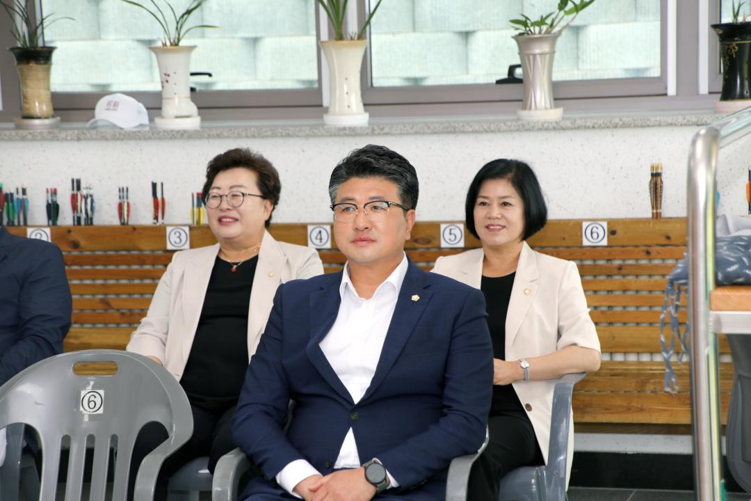 '제15회 양양군수기 도내 궁도대회 개회식' 게시글의 사진(2) '2025-06-21 제15회 양양군수기 도내 궁도대회 개회식(현산정) (2).jpg'