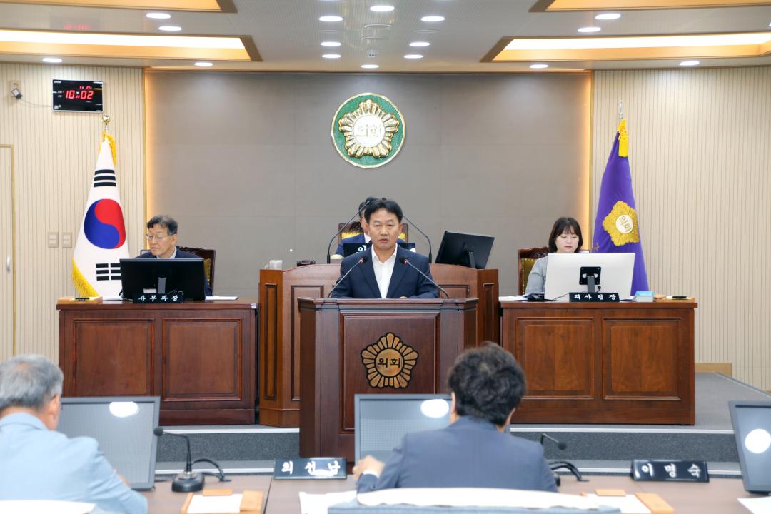 '제288회 양양군의회 정례회 제3차 본회의(군정질문)' 게시글의 사진(3) '2025-06-24 제288회 양양군의회 정례회 제3차 본회의(본회의장) (10).jpg'