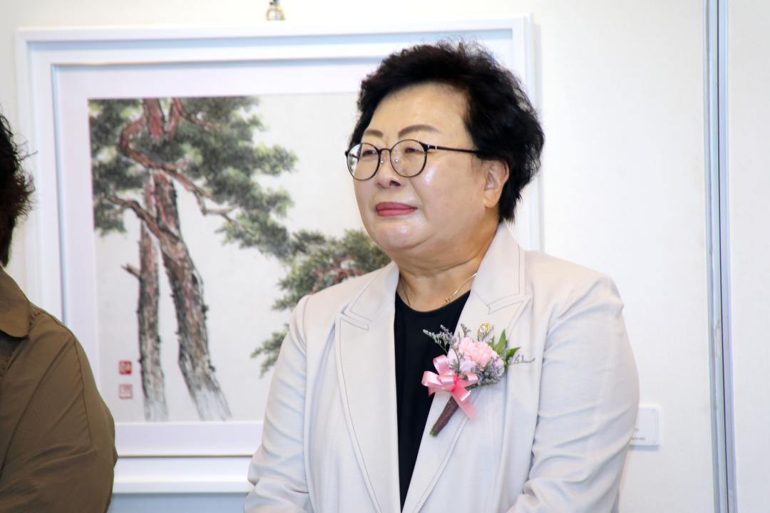 '제18회 한국미술협회 양양지부 정기회원전' 게시글의 사진(3) '2025-07-05 제18회 한국미술협회 양양지부 정기회원전(문화복지회관1층) (3).jpg' '제18회 한국미술협회 양양지부 정기회원전' 게시글의 사진(3) '2025-07-05 제18회 한국미술협회 양양지부 정기회원전(문화복지회관1층) (3).jpg'