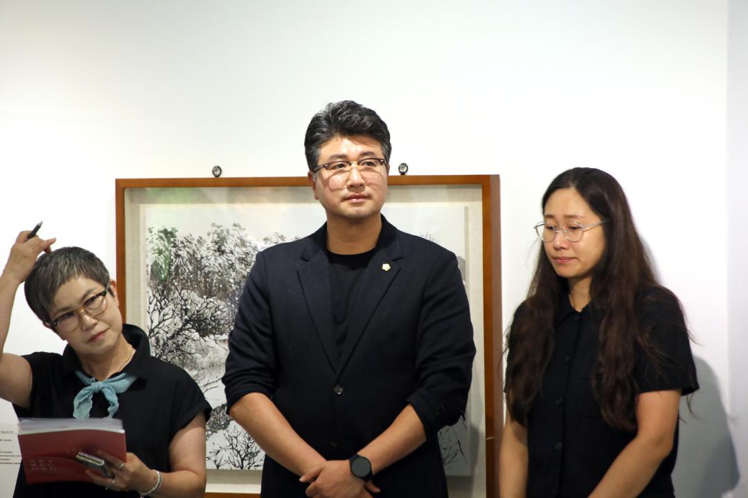 'ART RECORD_양양을 담다 초대전 개막식' 게시글의 사진(1) '2025-08-10 ART RECORD_양양을 담다 초대전 개막식(문화복지회관) (5).jpg'