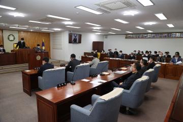 제254회 양양군의회 임시회 개회